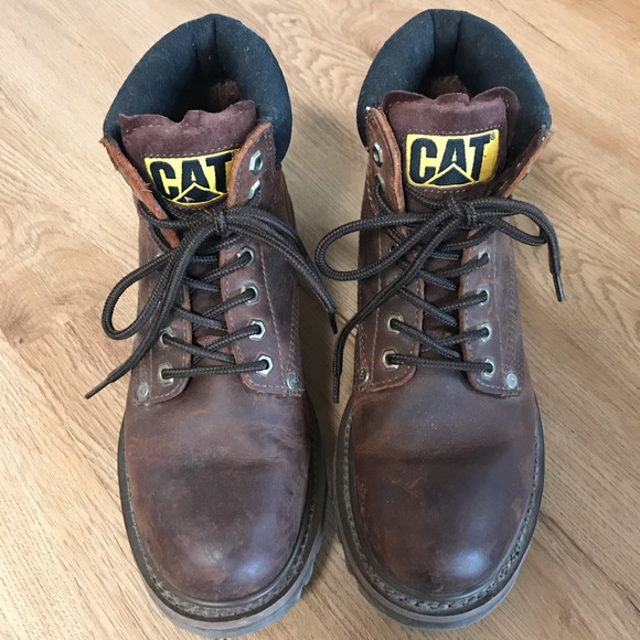 caterpillar walking machine boots
